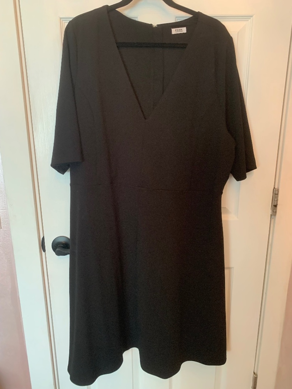Penningtons Retro-like black dress